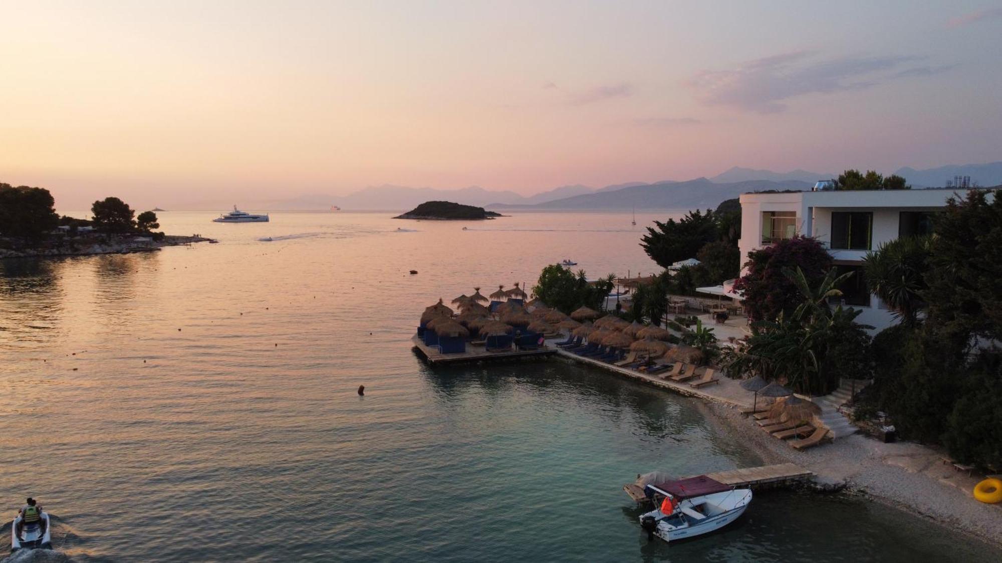 Manta Hotel Ksamil Dış mekan fotoğraf