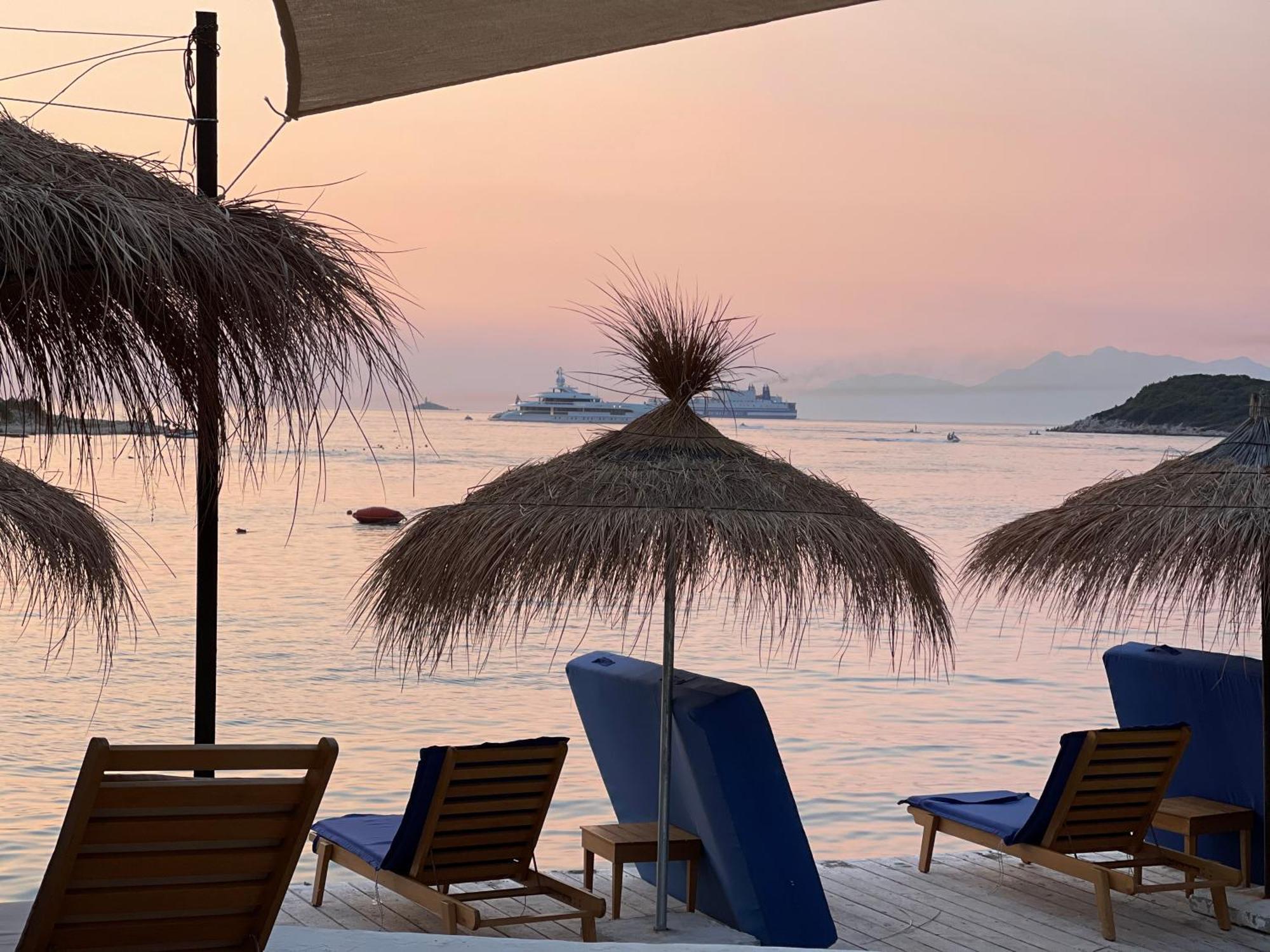 Manta Hotel Ksamil Dış mekan fotoğraf