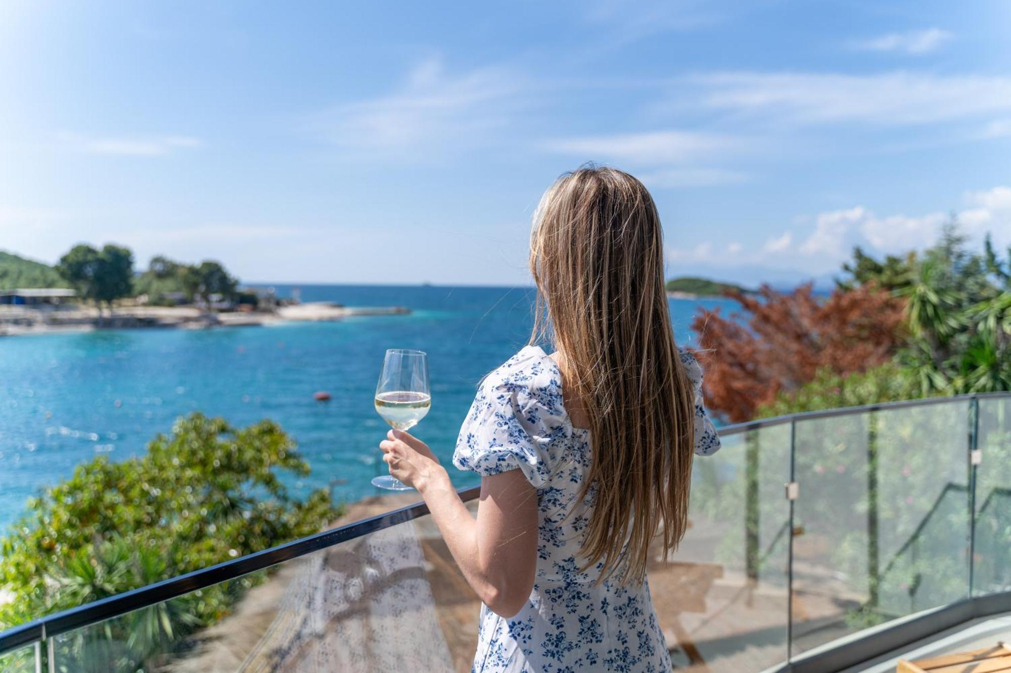 Manta Hotel Ksamil Dış mekan fotoğraf