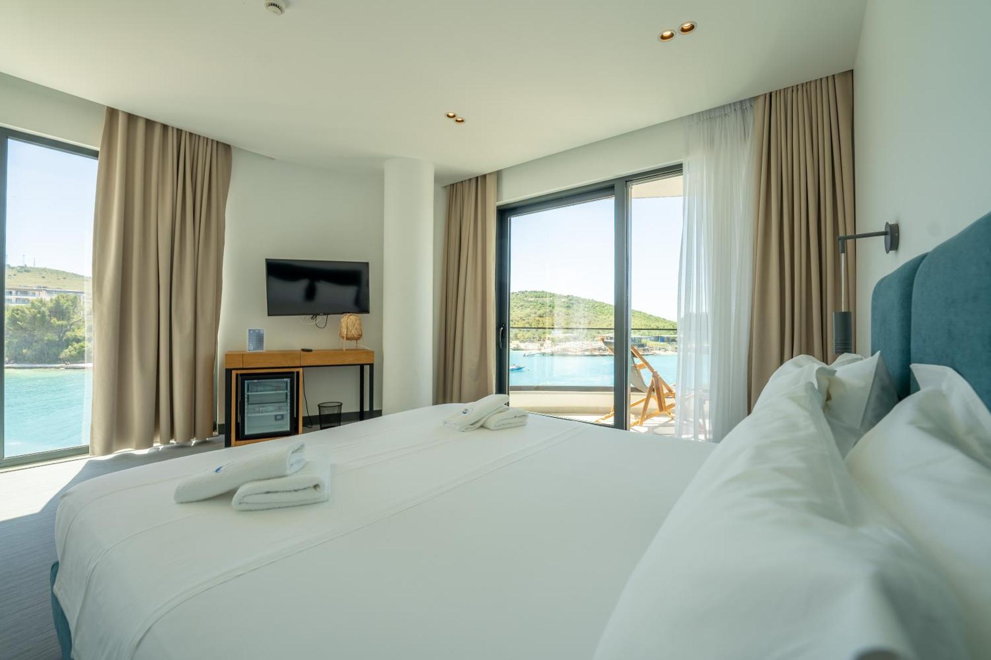 Manta Hotel Ksamil Dış mekan fotoğraf