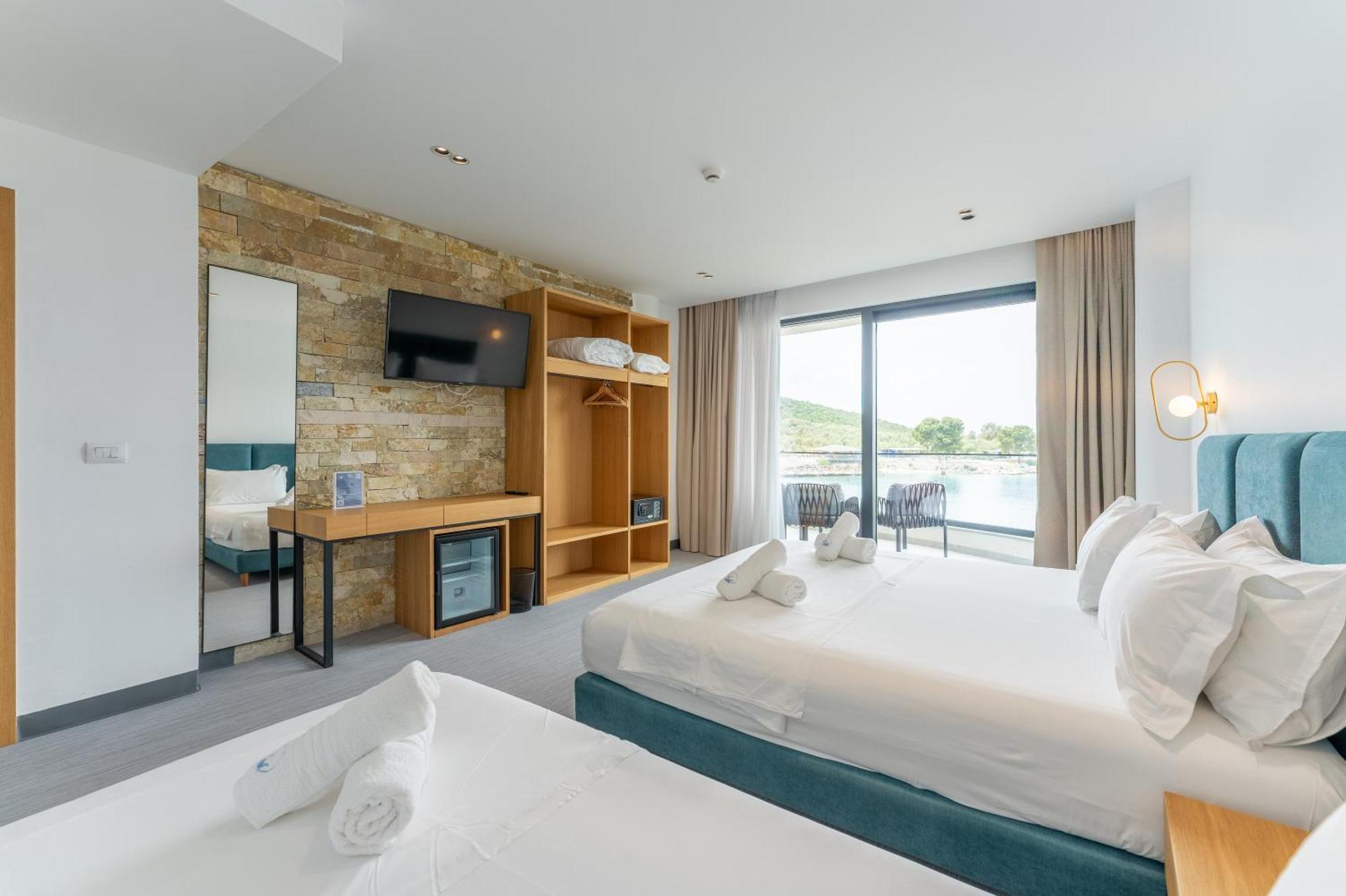 Manta Hotel Ksamil Dış mekan fotoğraf